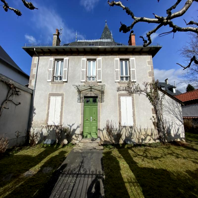 Offres de vente Propriete Jussac (15250)